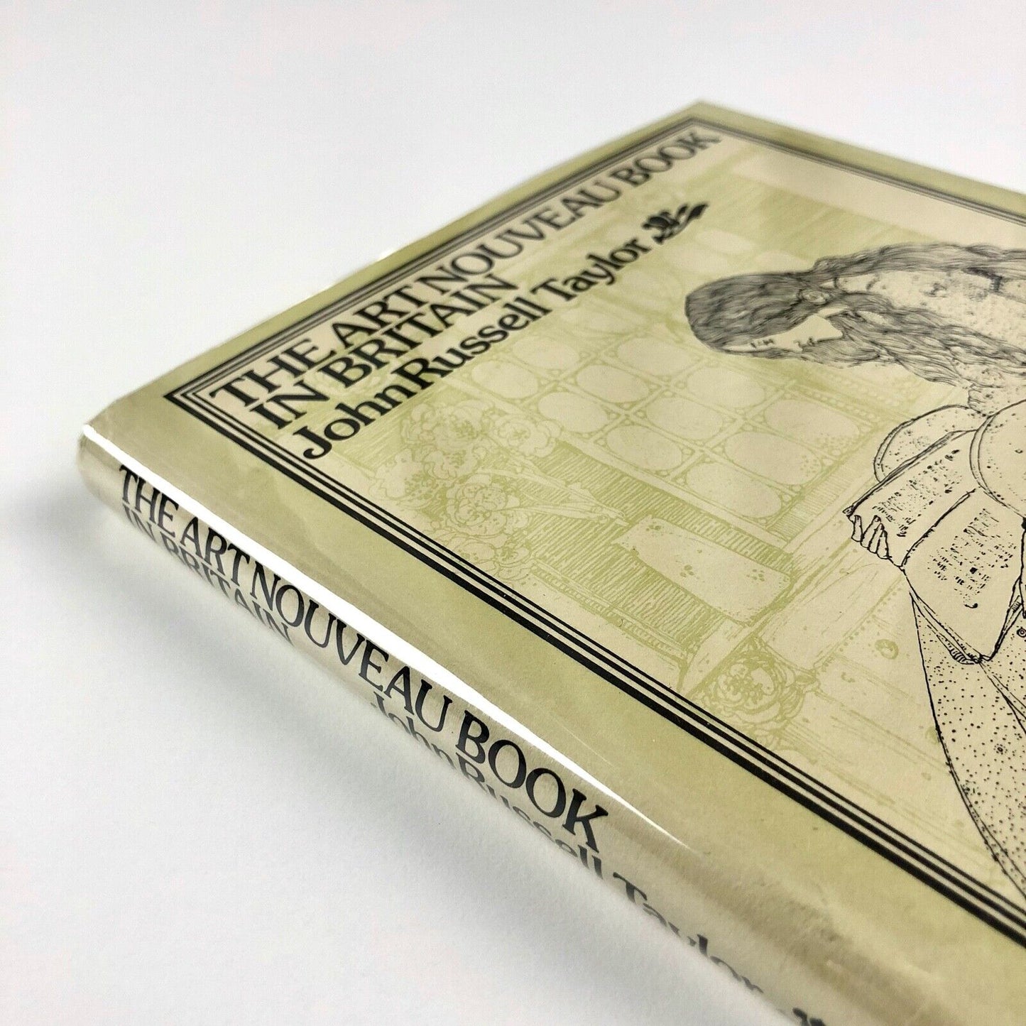 The Art Nouveau Book in Britain by John Russell Taylor | Paul Harris, 1979