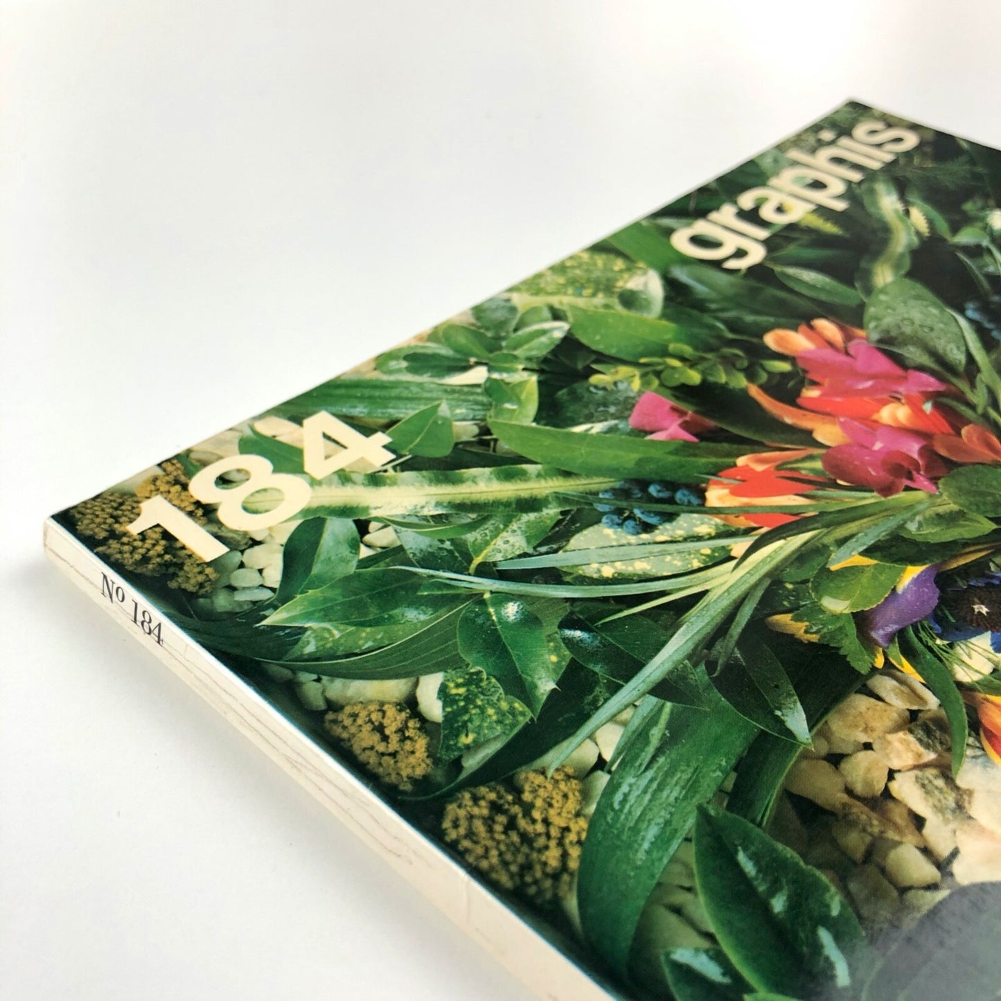 Graphis journal No 184 Vol 32 1976/77 | Walter Herdeg | The Graphis Press