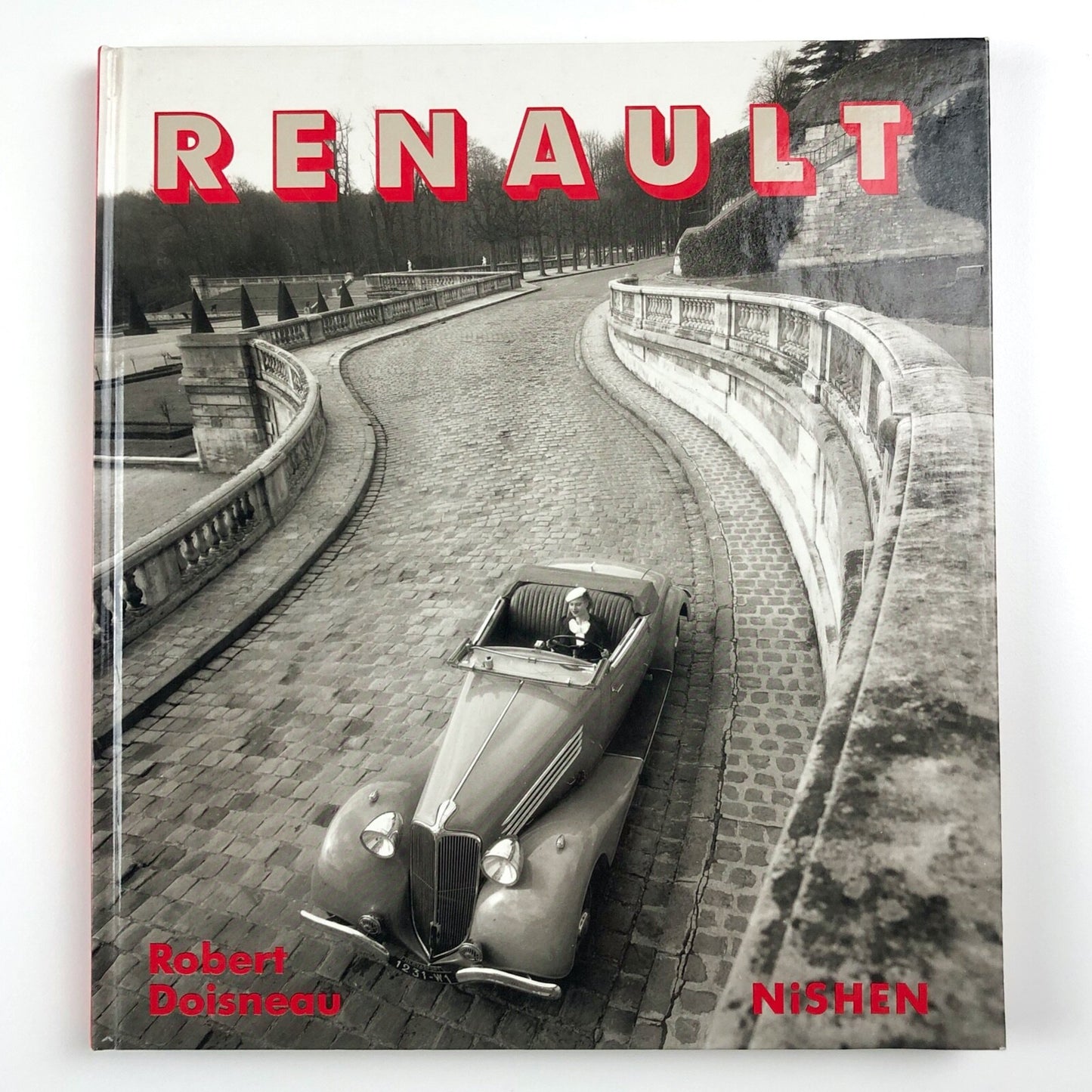 Renault In the Thirties by Robert Doisneau | Nishen 1990 | English edition