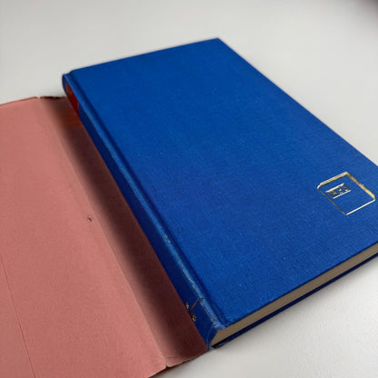 The Western Type Book 194 specimens of typefaces for books Hamish Hamilton 1970 new revised edition foreword by Hans Schmoller
