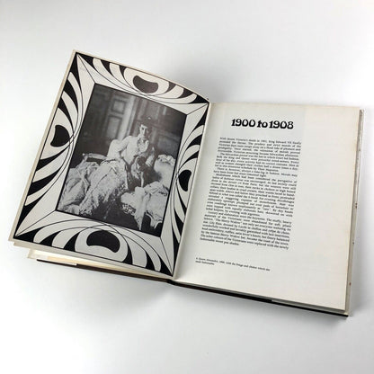 20th Century Fashion: A Scrapbook - 1900 to Today | Ernestine Carter, 1975 | ex-libris Michael Stennett