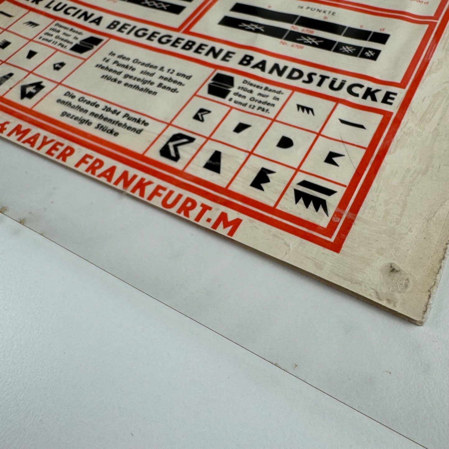 Type specimen sheet Lucina from Ludwig & Mayer, Frankfurt am Main undated