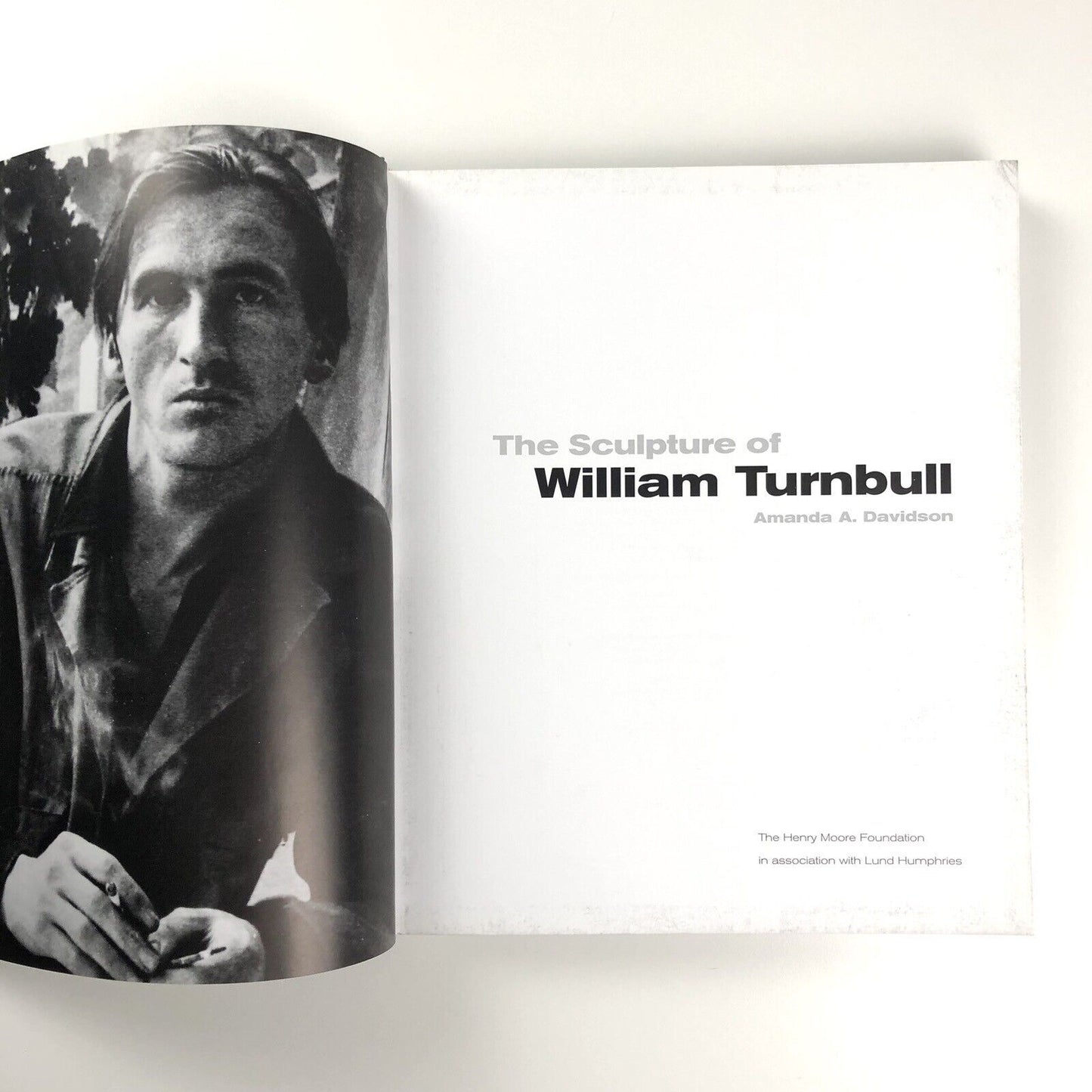 The Sculpture of William Turnbull by Amanda A. Davidson | Lund Humphries hardback 2005