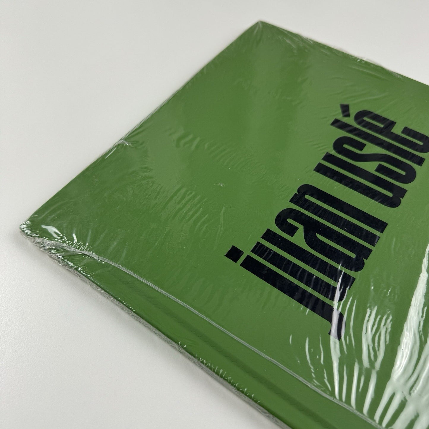 Juan Uslé. Brezales | Cheim & Read, New York 2008 exhibition catalogue