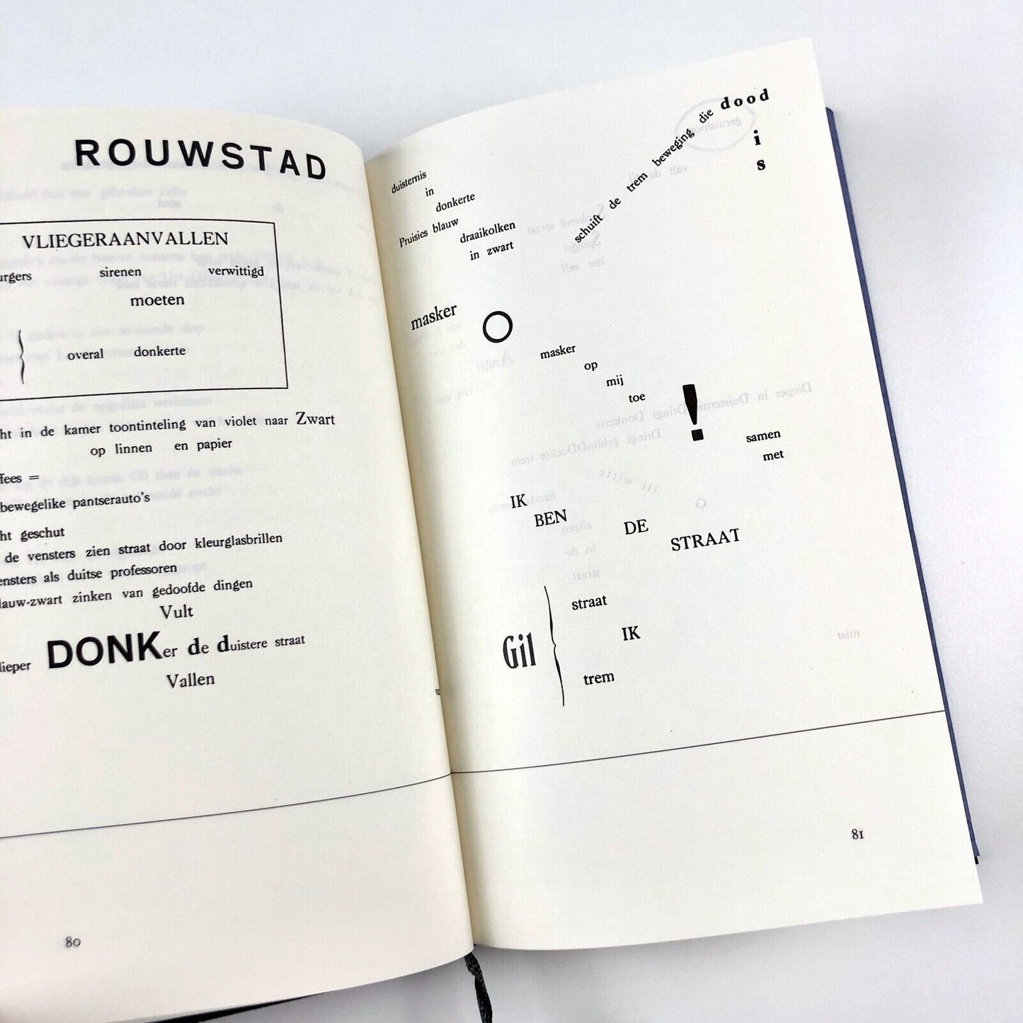 Bezette stad. Nagelaten gedichten [concrete poetry] by Paul van Ostaijen, 2010