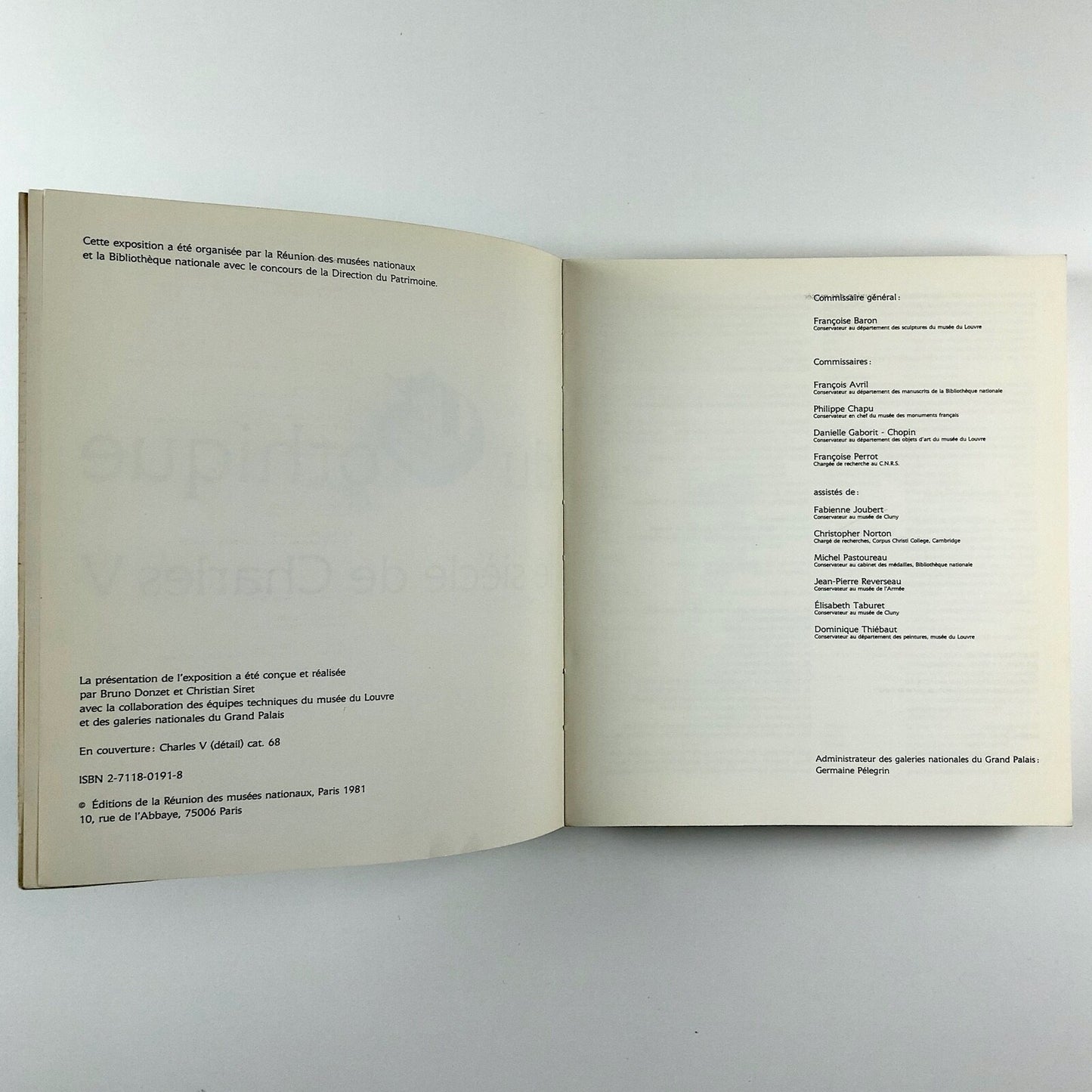 Les fastes du Gothique. Le siècle de Charles V | Paperback version, 1981
