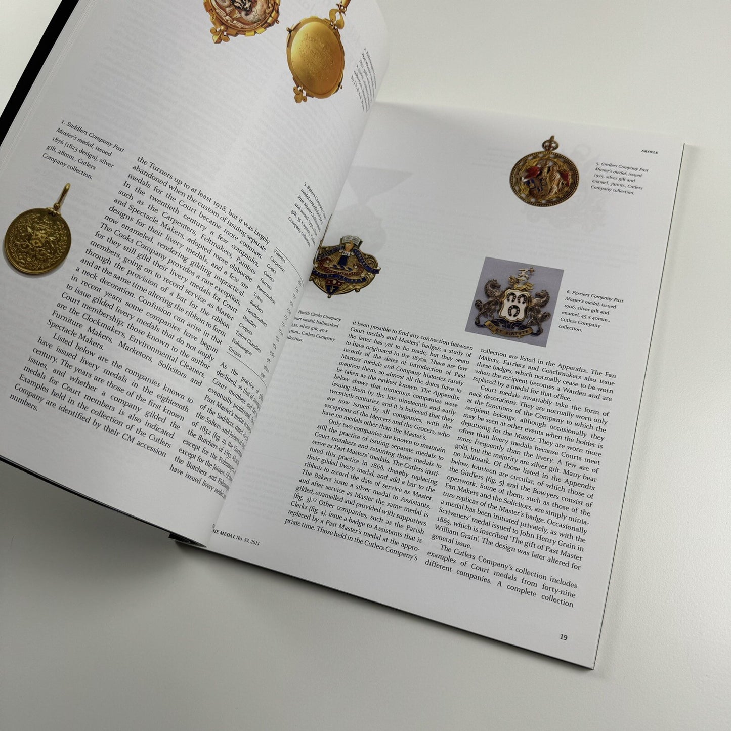 The Medal. British Art Medal Society BAMS journal. Issue No. 59, Autumn 2011
