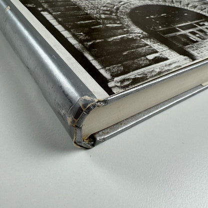 The Architecture of John Wellborn Root by Donald Hoffmann | The John Hopkins University Press, 1973
