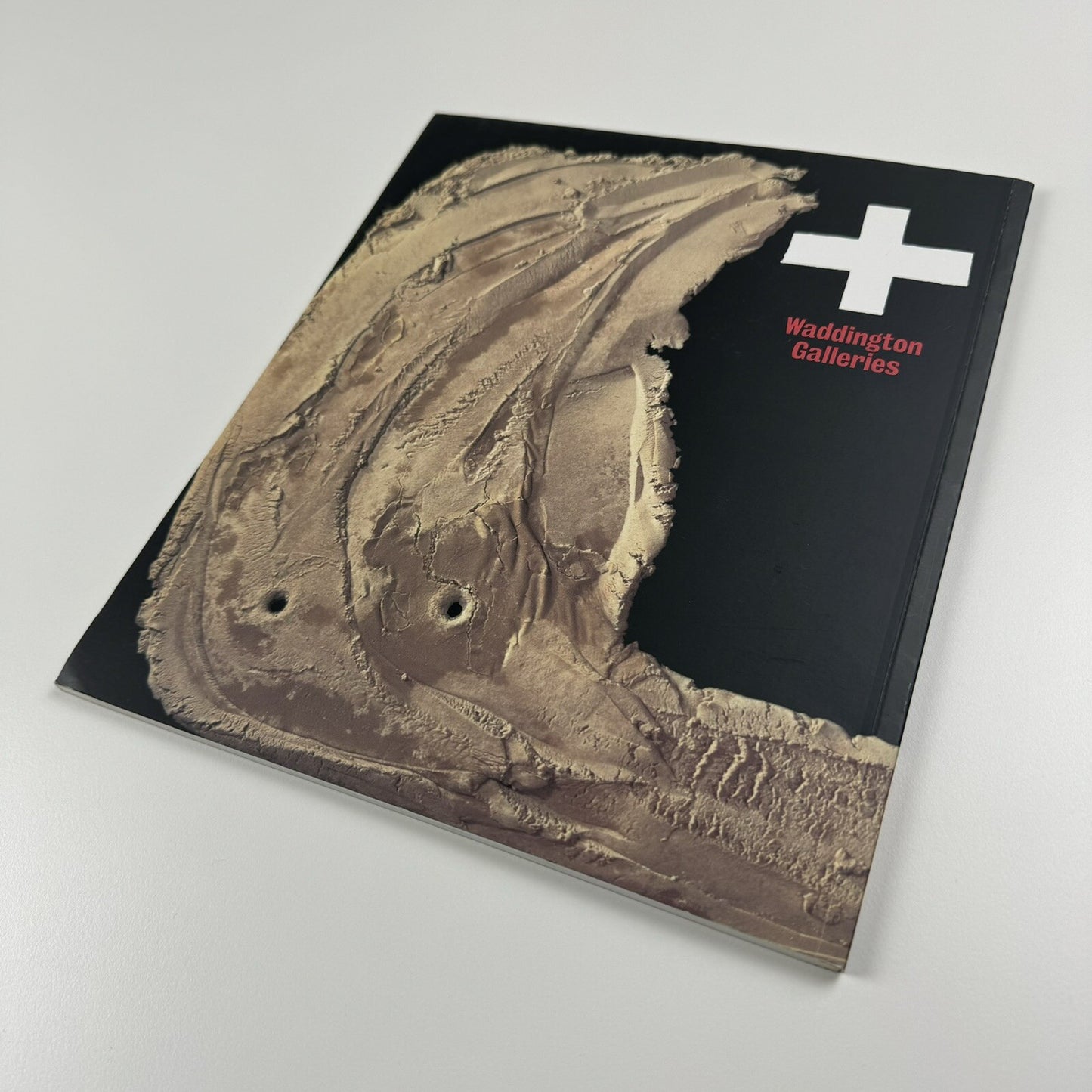 Antoni Tapies. Recent Paintings | Waddington Galleries catalogue, 2001