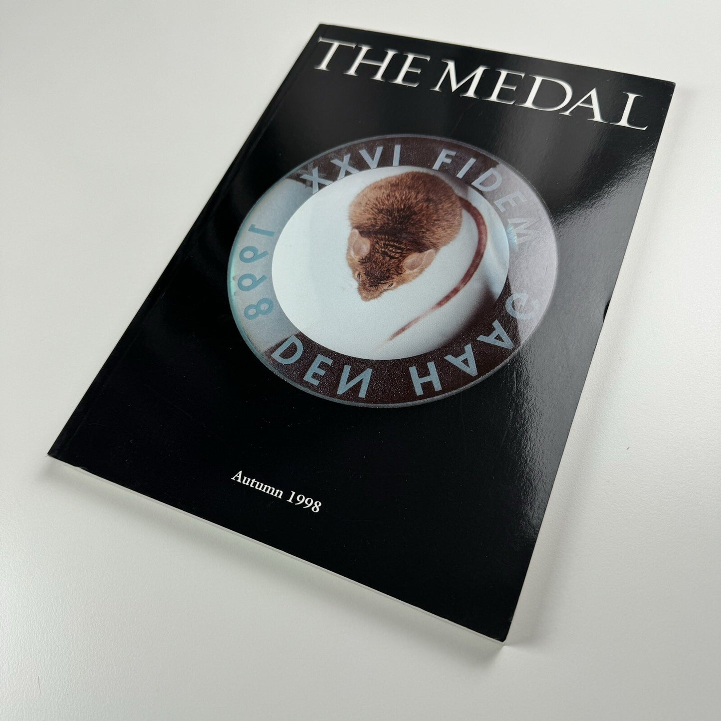 The Medal. British Art Medal Society BAMS journal. Issue No. 33, Autumn 1998