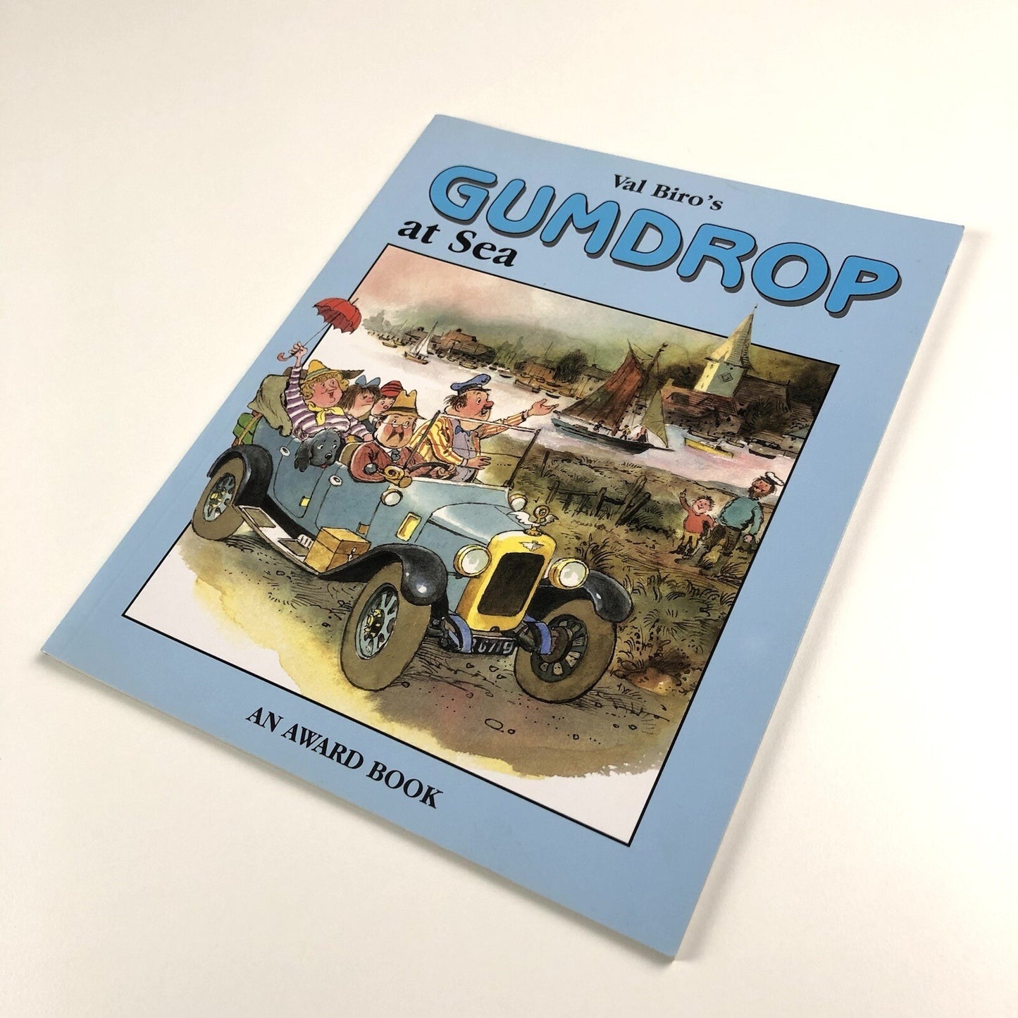 Gumdrop at Sea by Val Biro | Award Publications, revised edition 2004 | Signed by the author