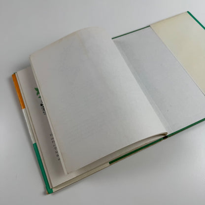 They lived like this in Shakespeare's England Marie Neurath Isotype Institute 1971 reprint