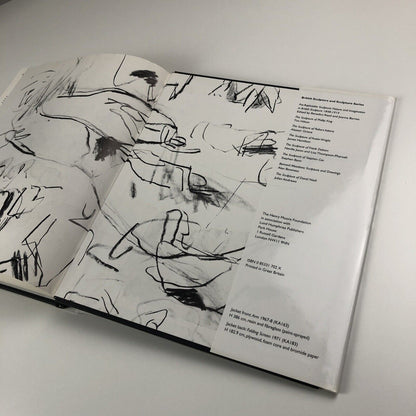 Kenneth Armitage Life and Work | text edited by Tamsyn Woollcombe | Lund Humphries 1997