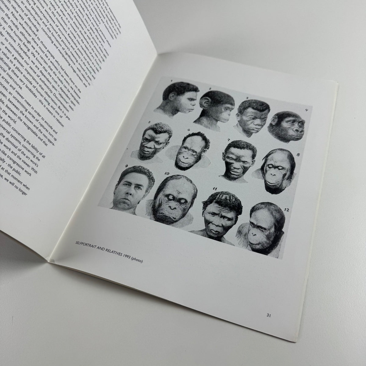Finn Reinbothe. On the air ((in and out) of History (Rabbit) Kunsthallen 1995