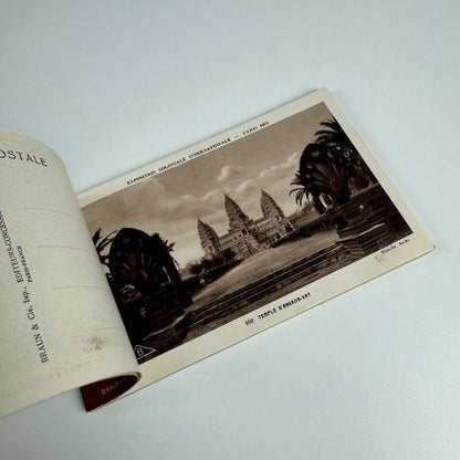 Souvenir 12 postcards. Exposition Coloniale Internationale Temple d’Angkor-Vath