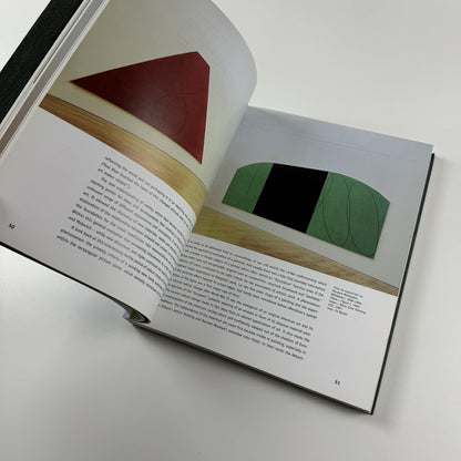 Robert Mangold | Centro Galego de Arte Contemporánea / Guggenheim Museum, 1999