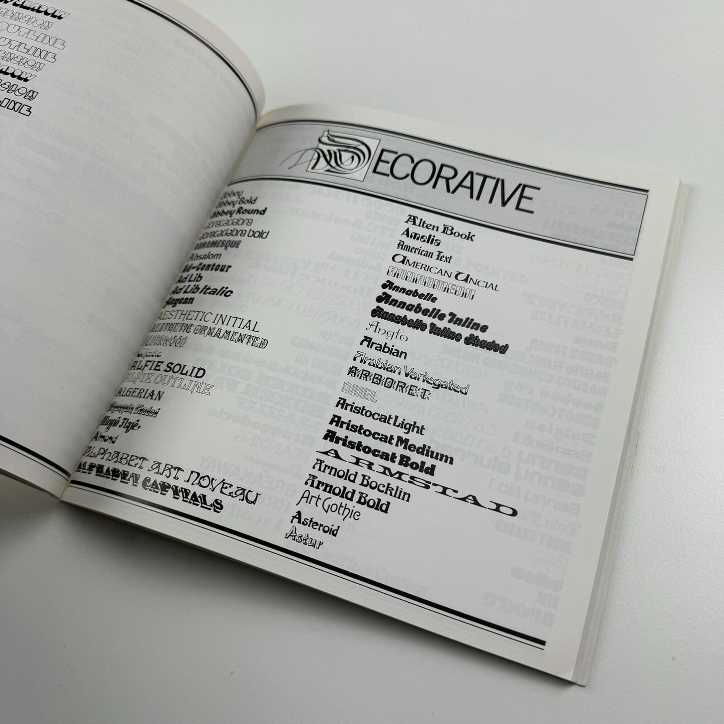 Headline Typefaces – Equation Graphics Ltd London | Type specimen booklet, undated