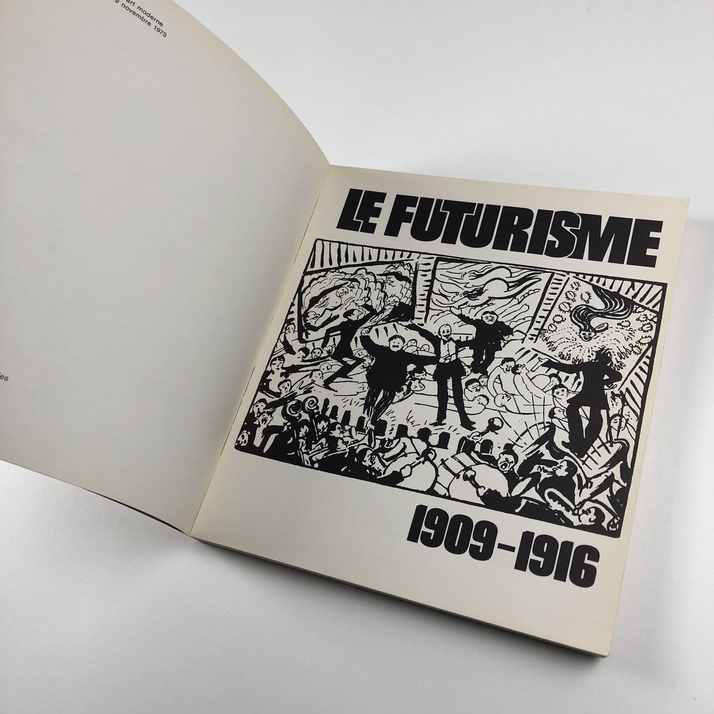 Le Futurisme 1909-1916 exhibition catalogue | Musée national d’art moderne 1973