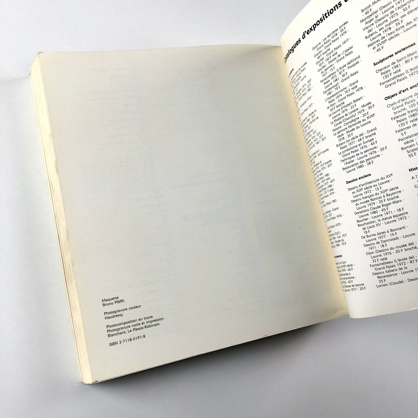 Les fastes du Gothique. Le siècle de Charles V | Paperback version, 1981