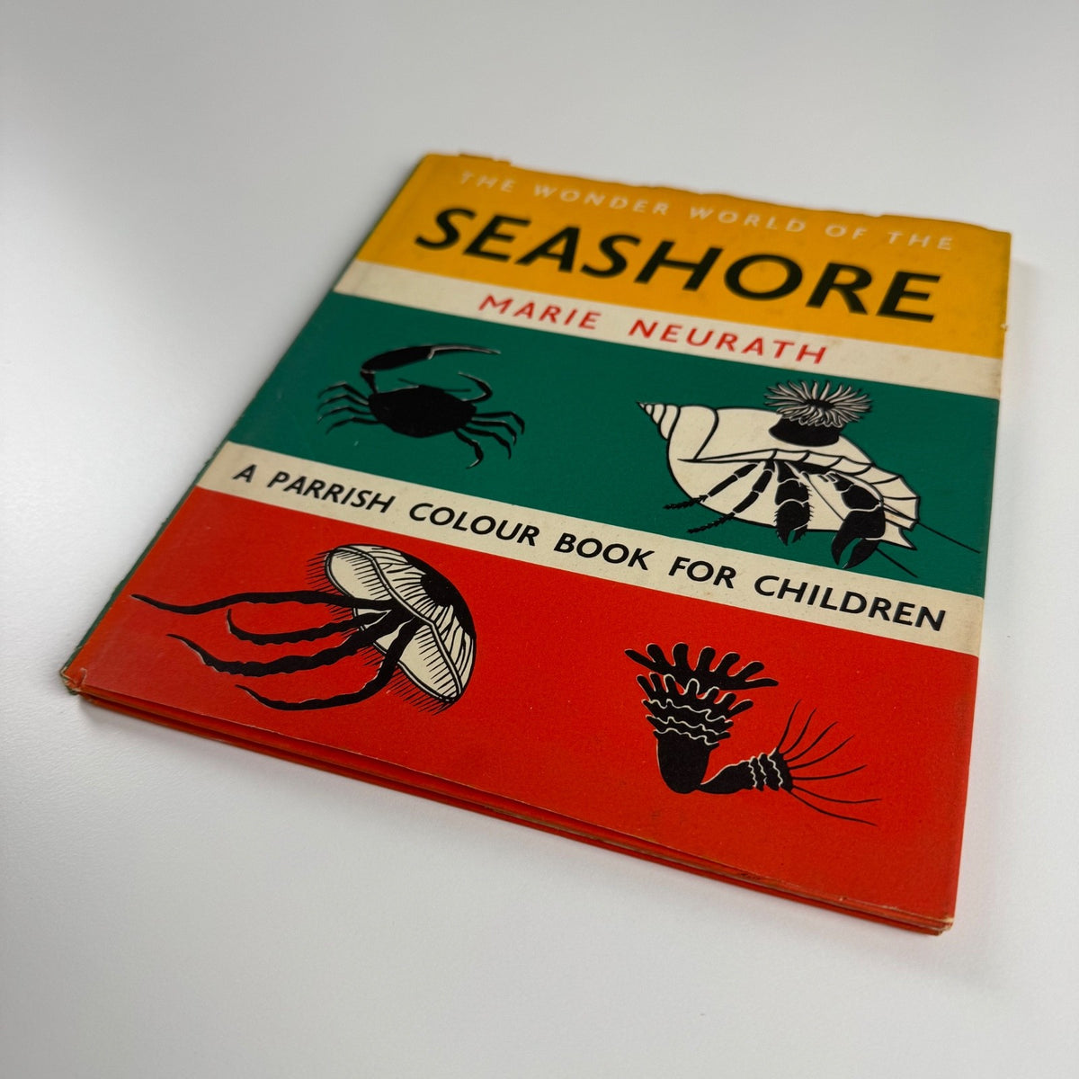 The Wonder World of the Seashore Marie Neurath, Max Parrish second edition Isotype Institute