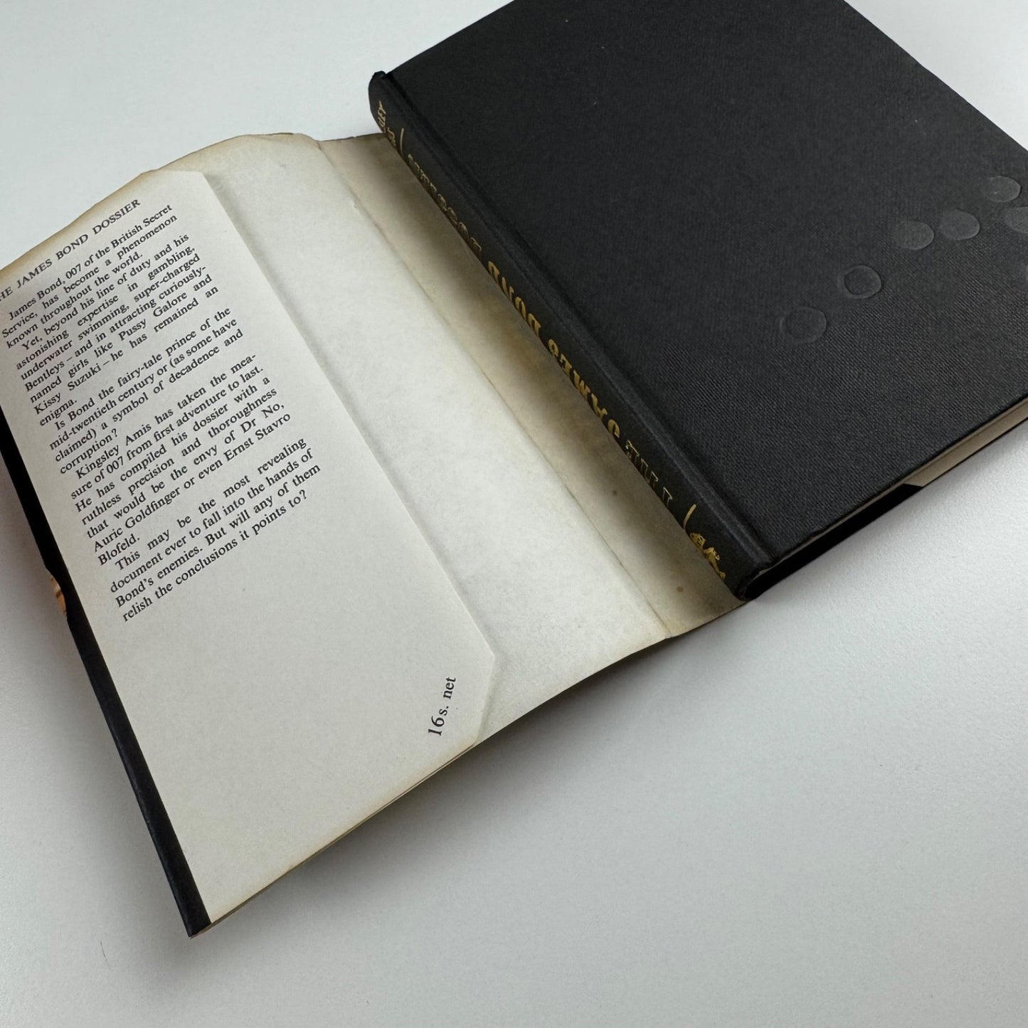 The James Bond Dossier by Kingsley Amis | Jonathan Cape, 1965