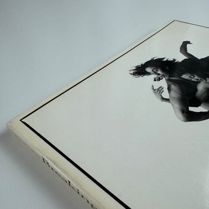 Breaking Bounds. The Dance Photography of Lois Greenfield by William A. Ewing | Thames & Hudson, 1992