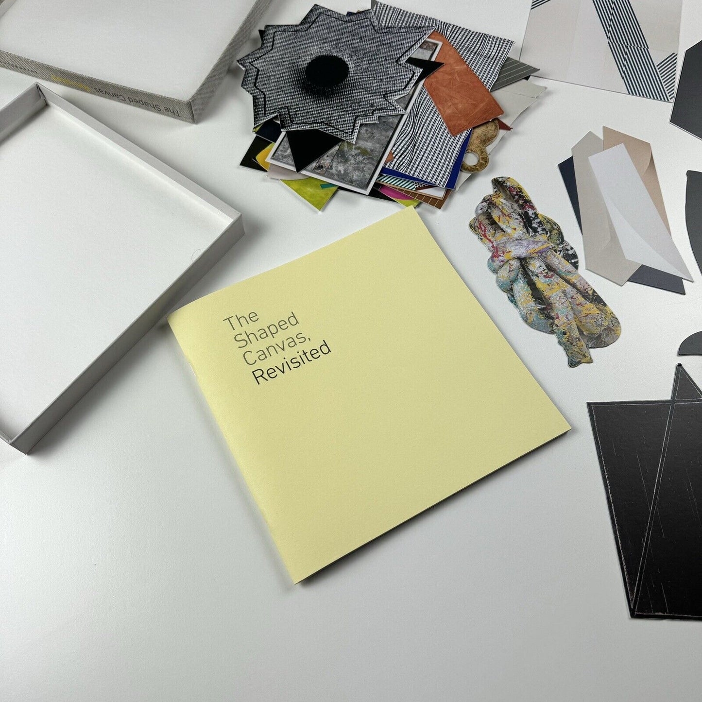 The Shaped Canvas Revisited | Catalogue and die-cut shapes | Luxembourg & Dayan, 2014
