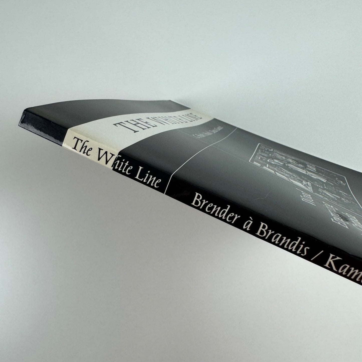 The White Line. Wood Engraving in Canada since 1945 by G. Brender à Brandis and Danuta Kamocki | The Porcupine's Quill 1990 | Includes the printed supplement Wood-Engraving - an Outline of the Method of Working