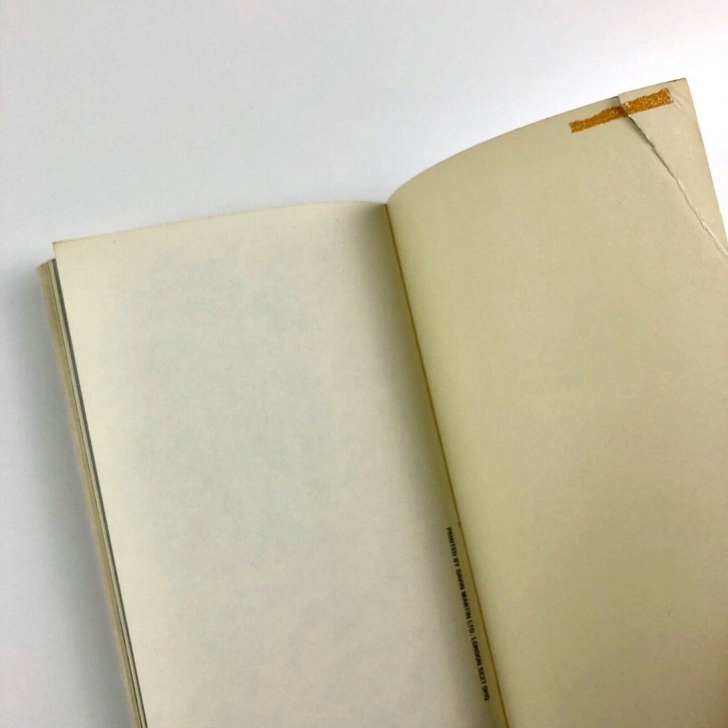 The Wolff Olins Guide to Design Management by Wally Olins, 1985