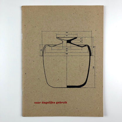 Voor Dagelijks Gebruik – Willem Wagenfeld | Stedelijk Museum catalogue, 1961