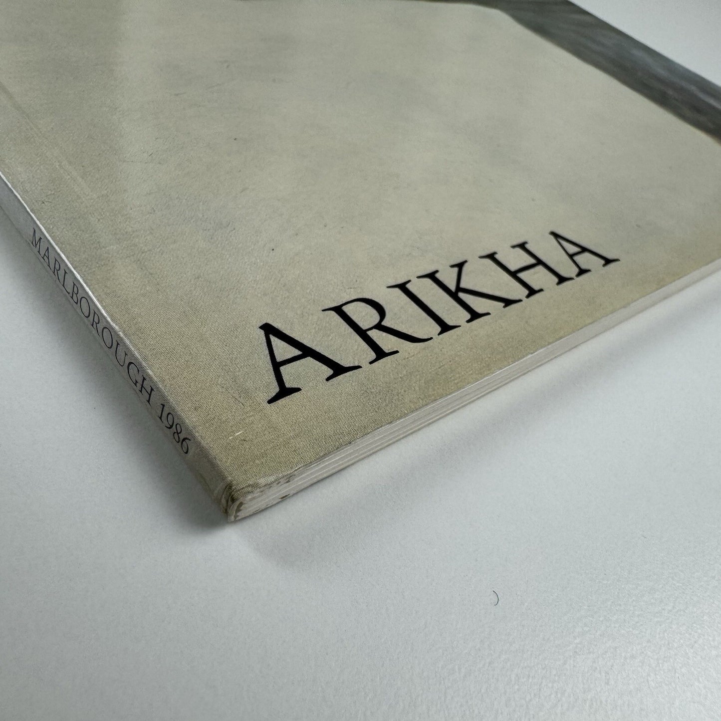 Avigdor Arikha. Oil paintings, pastels and drawings | Exhibition catalogue | Marlborough Fine Art, London, 1986