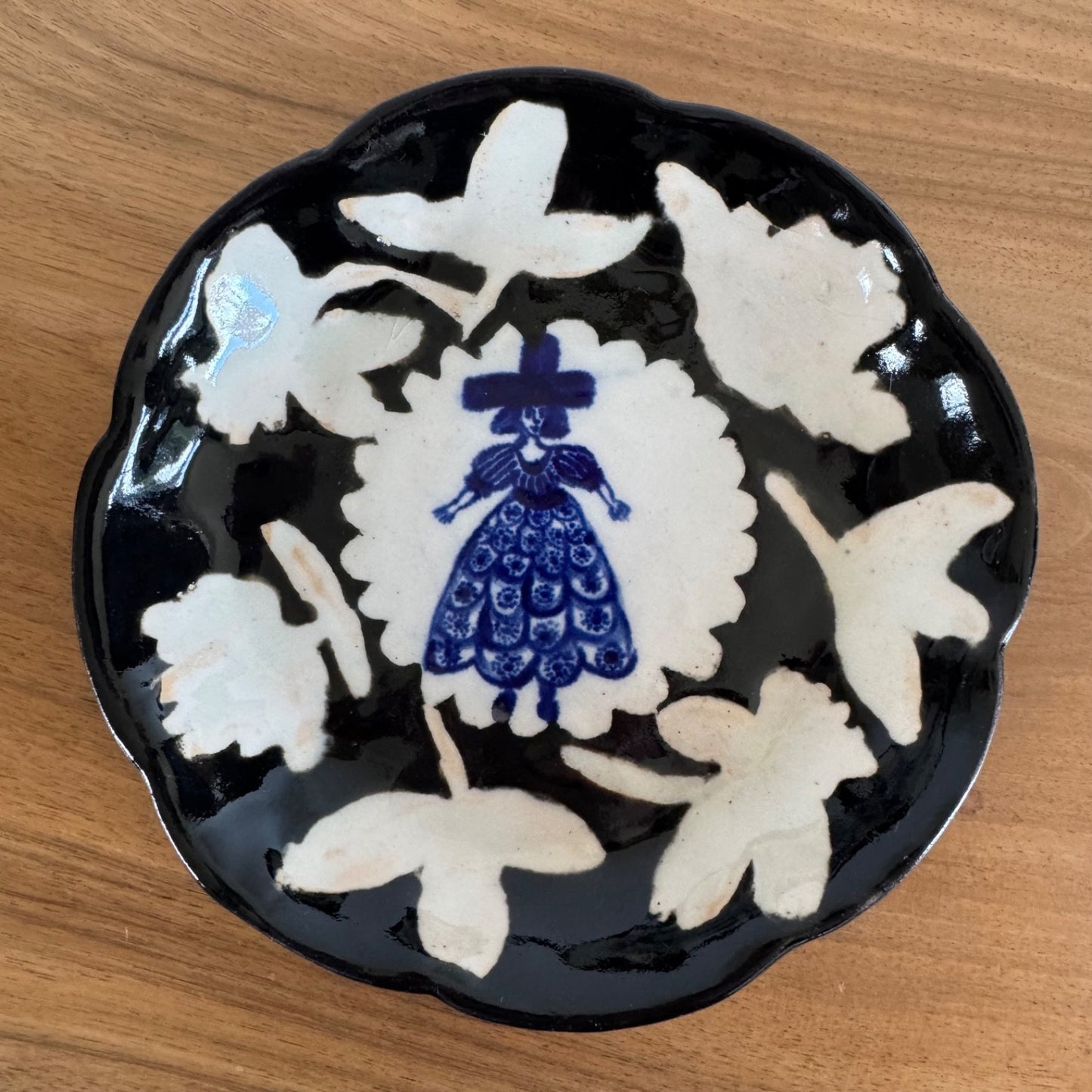 Francesca Kaye studio pottery small platter female figure folk art signed