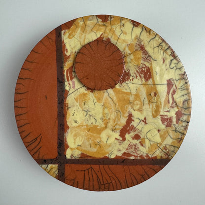Ceramic vessel by artists and studio ceramicist Ellen Rijsdorp | Kruithuis Keramiek Netherlandish, c.1990