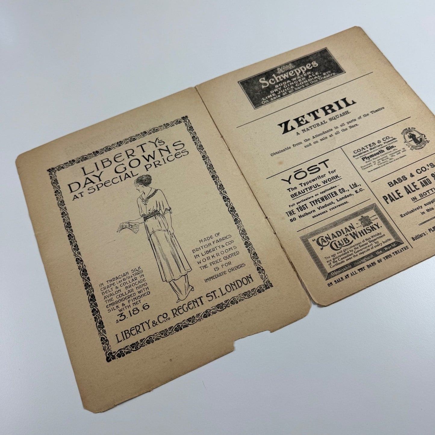 Programme Wyndham’s Theatre ‘Raffles’ by E.W. Hornung & Eugene Presbrey c.1914