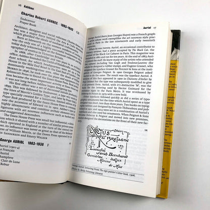 Rookledge’s International handbook of designers Ron Eason, Sarah Rookledge | Sarema Press, 1991 | First edition