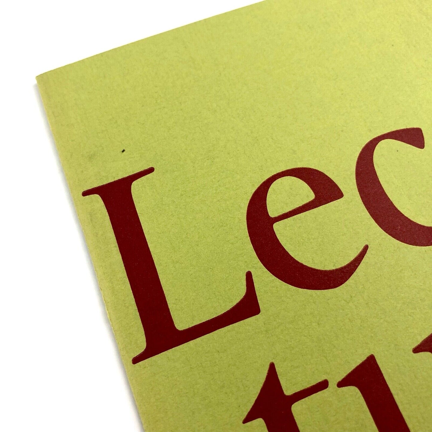 Presenting Lectura: Harris-Intertype type specimen booklet on the book page and the magazine page | Dick Dooijes design | undated 1960s?