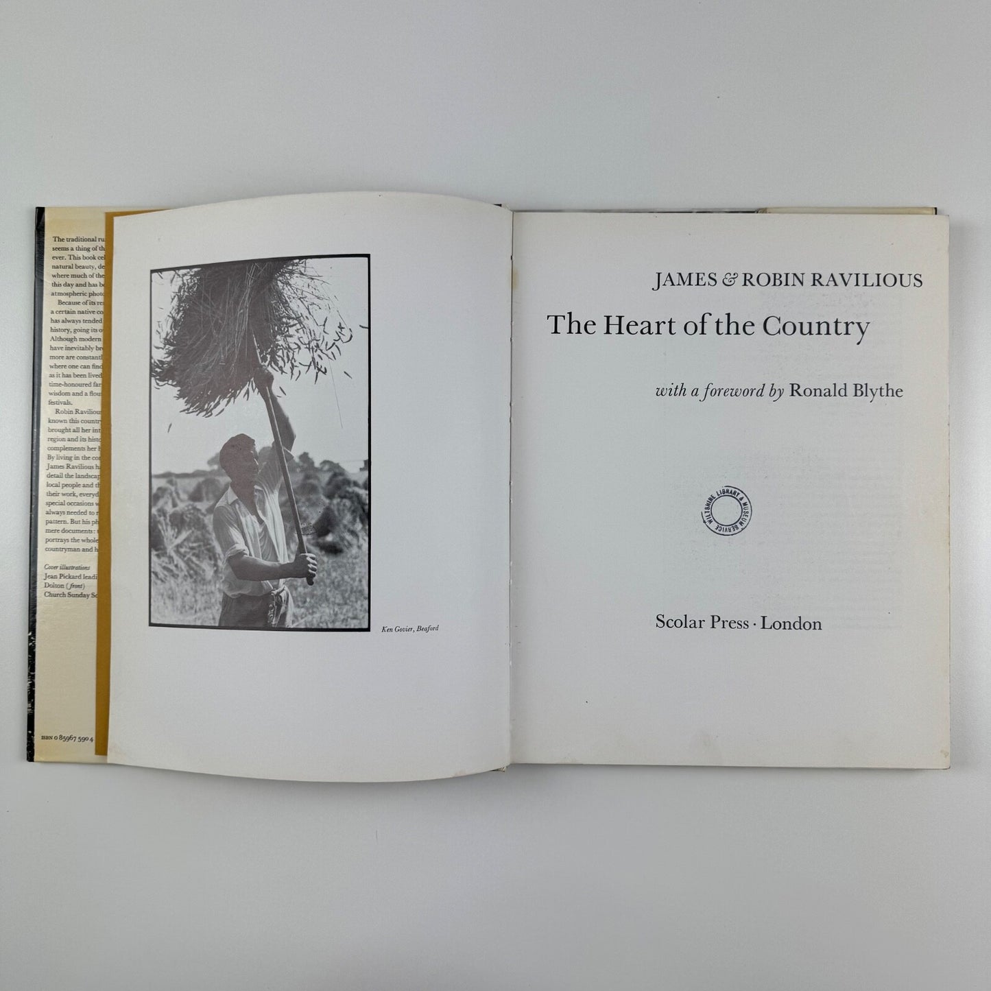 Heart of the Country by James and Robin Ravilious. Foreword by Ronald Blythe | Scholar Press, 1980