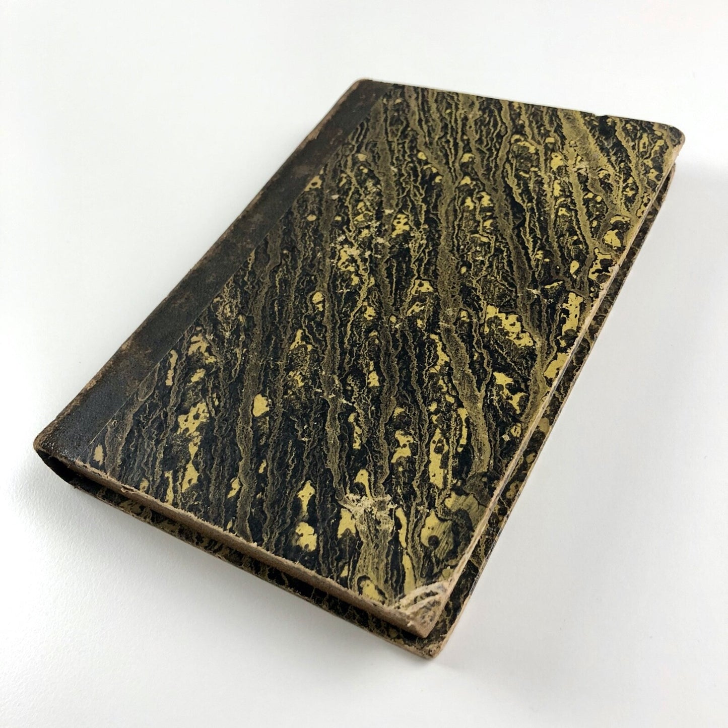 Nos Bons Villageois. Comédie en 5 actes, en prose by Victorien Sardou |  Michel Lévy Frères, Paris, 1867. Quatrième Édition