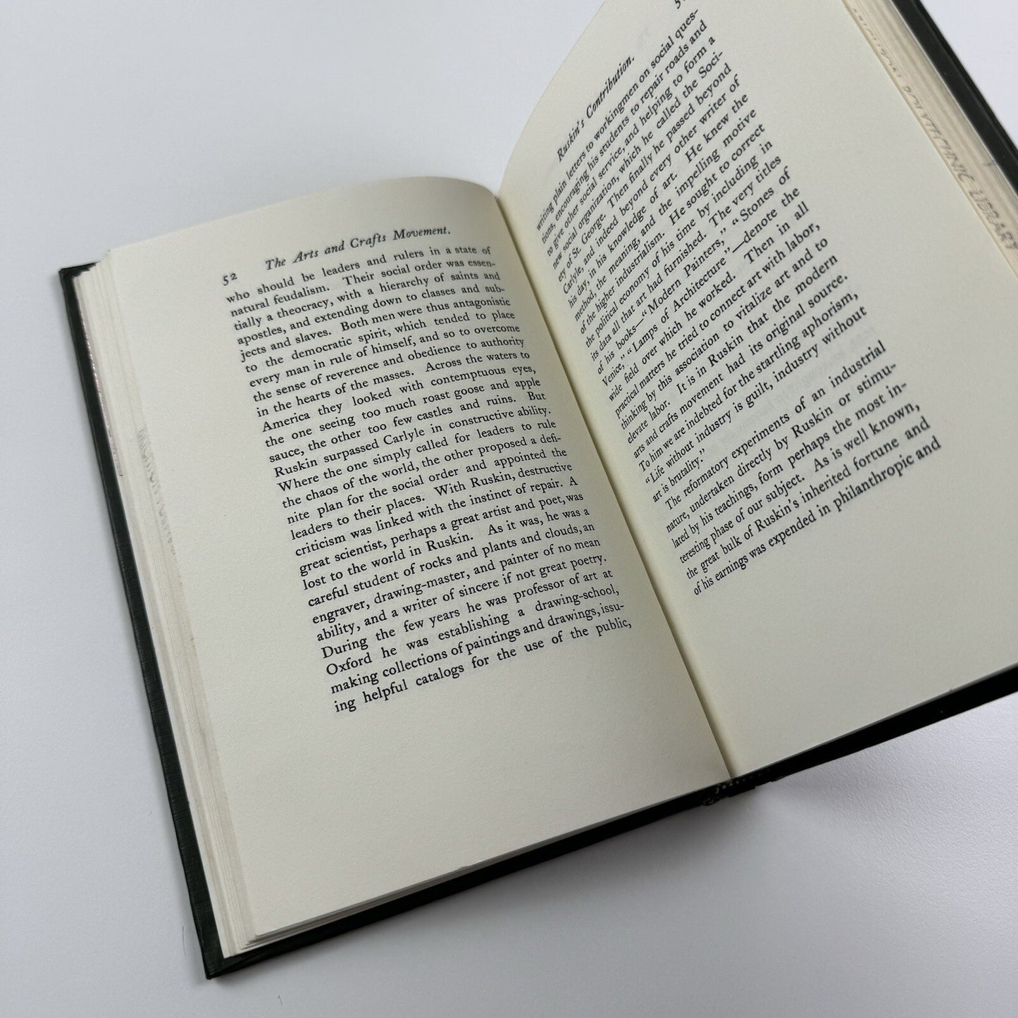 Chapters in the History of the Arts and Crafts Movement | Oscar Lovell Triggs | Arno Press, New York, 1979