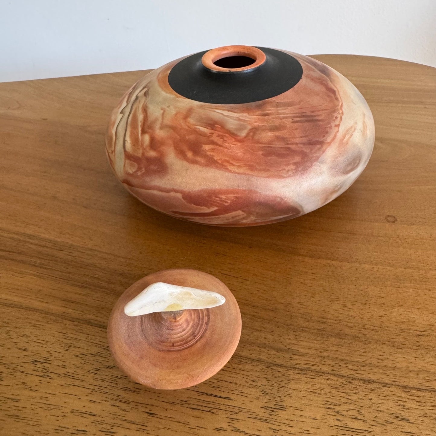 Ardine Spitters ceramic lidded vessel signed on the base 'Ardine'