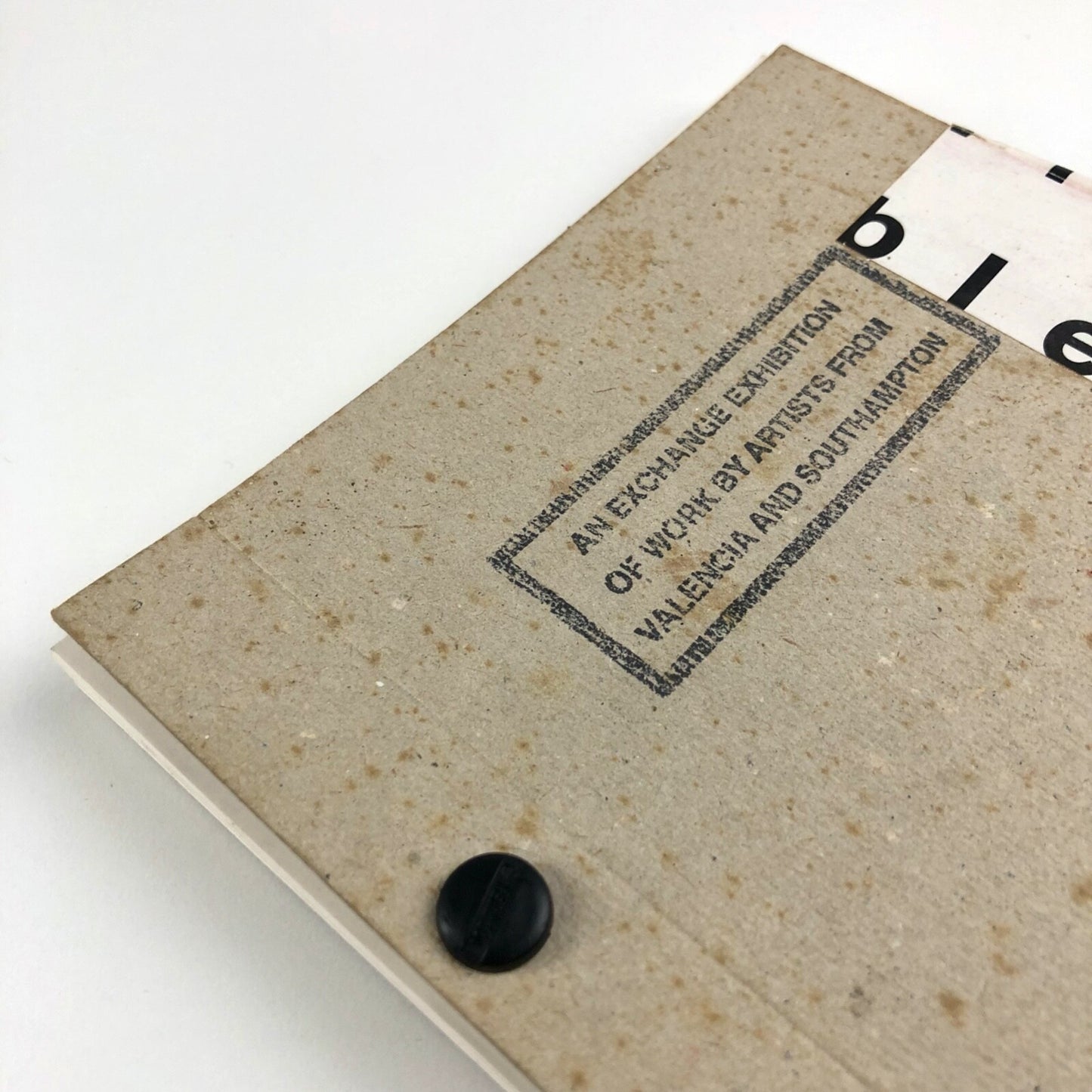 An exchange exhibition of work by artists from Valencia and Southampton | Southampton Institute of Higher Education catalogue, 1993