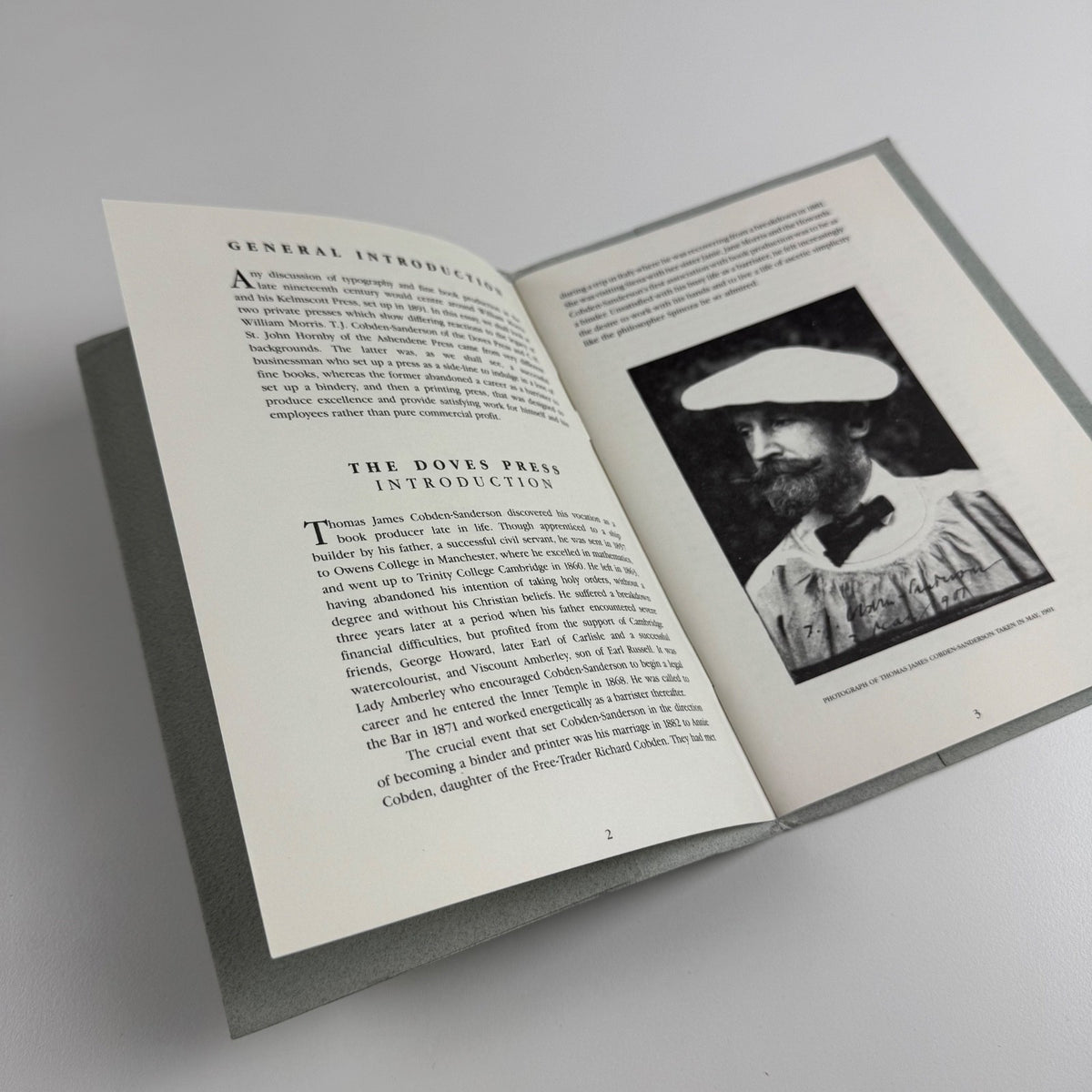 An introduction to the Doves and Ashendene Presses  illustrated from material in the National Art Library by Janet Skidmore | V&A Press, 1986