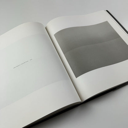 Hiroshi Sugimoto Architecture of Time | Kunsthaus Bregenz 2001/2 | curated by Eckhard Schneider