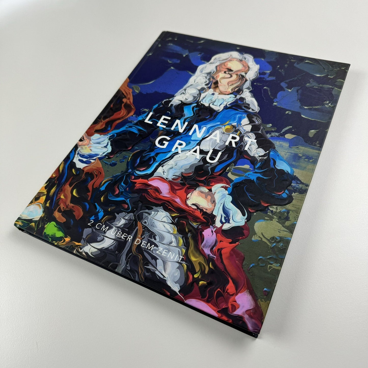 Lennart Grau. 2 CM über dem Zenit | Circle Culture Gallery 2016 catalogue