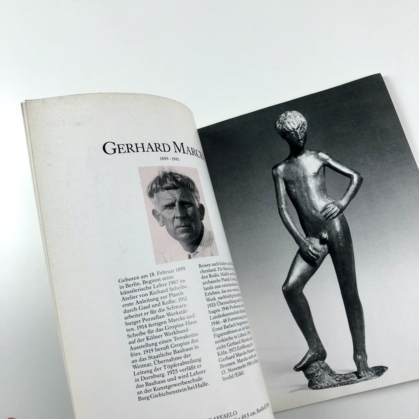 Marcks und Bildhauer seiner Zeit. Zum 100. Geburtstag von Gerhard Marcks | Galerie Vömel, 1989