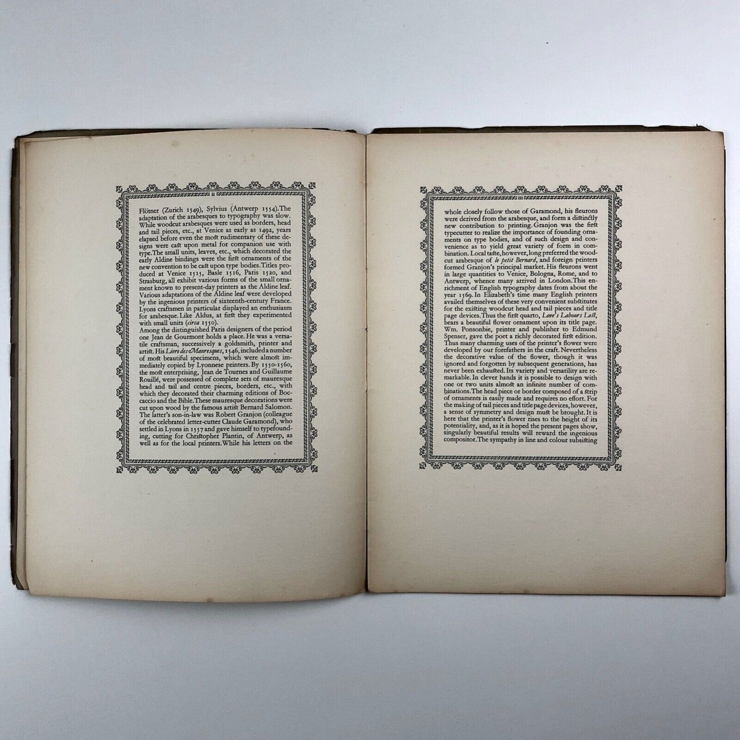Monotype Flower Decorations type specimen booklet | Lanston Monotype, 1924