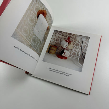 Signs of the Times. A portrait of the nation’s tastes | Cornerhouse, 1992 | Signed by Martin Parr