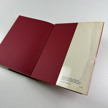 Thomas Hennell. Countryman, artist and writer by Michael MacLeod | Cambridge University Press, 1988 | Signed by the author