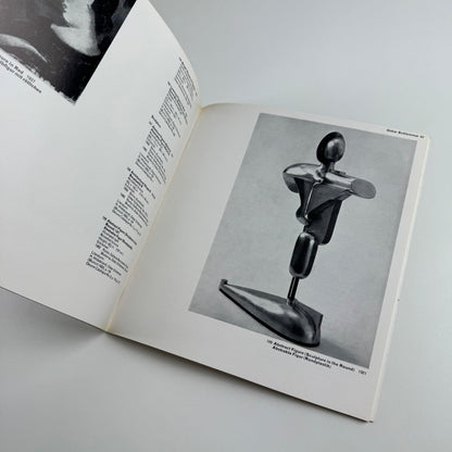 Painters of the Bauhaus | Marlborough Fine Art cat. 9, 1962, design by Gordon House
