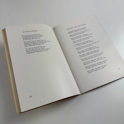 Lyra Belgica I. Two Flemish Poets. Guido Gezelle and Karel van de Woestijne | Belgian Government Information Center, New York, 1950